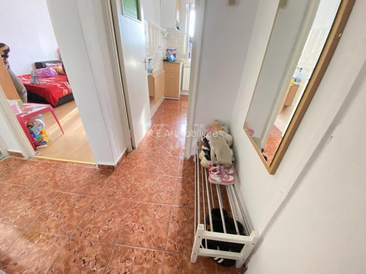 Garsoniera-Bloc Stradal- Calea Rahovei - 5