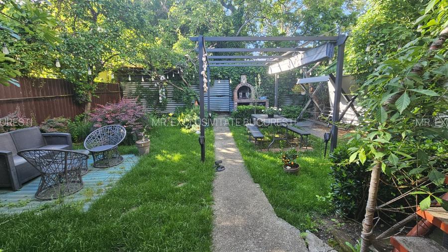 Casa cu gradina aproape de metrou 1 Mai - 232 mp curte libera - 2