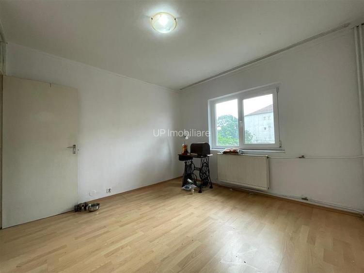 APARTAMENT 3 CAMERE | ETAJ 2 | DECEBAL | ALUMINEI | ORADEA | - 2