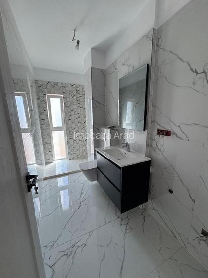 De vânzare apartament 3 camere Open Space Micalaca Arad, Bloc Nou. - 8