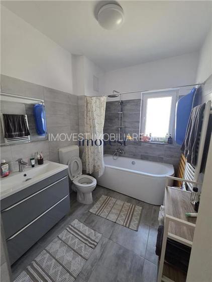 Apartament cu 2 camere + curte generoasă de 168 mp - 11