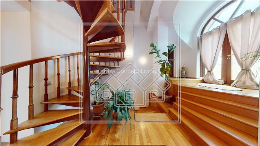 Casa individuala de vanzare - 7 camere, 278 mp utili - Strand - 23