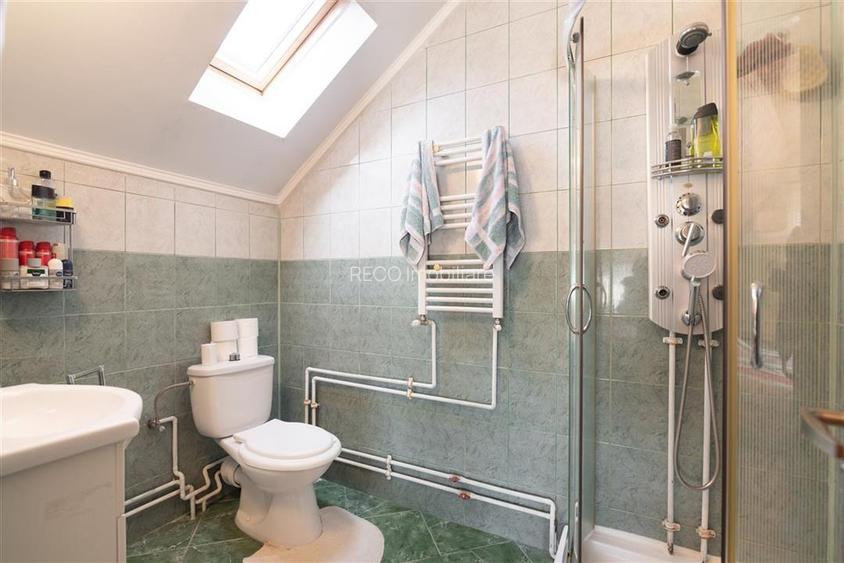 Casa P+M cu 4 camere+living+loc de luat masa in Santion - 24