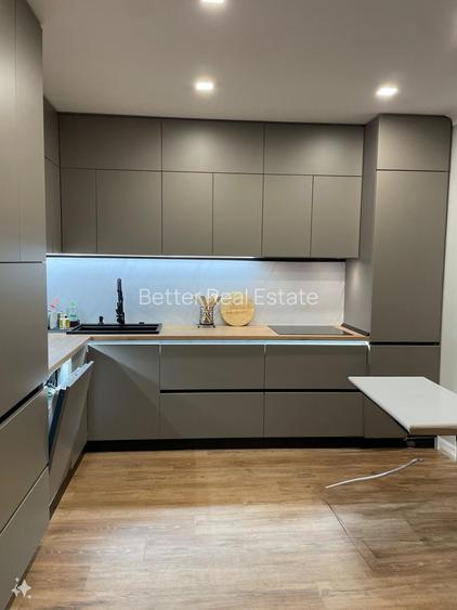 Casa de vanzare Comuna Berceni | 5 camere 3 bai  | Str. Aviatorilor - 10