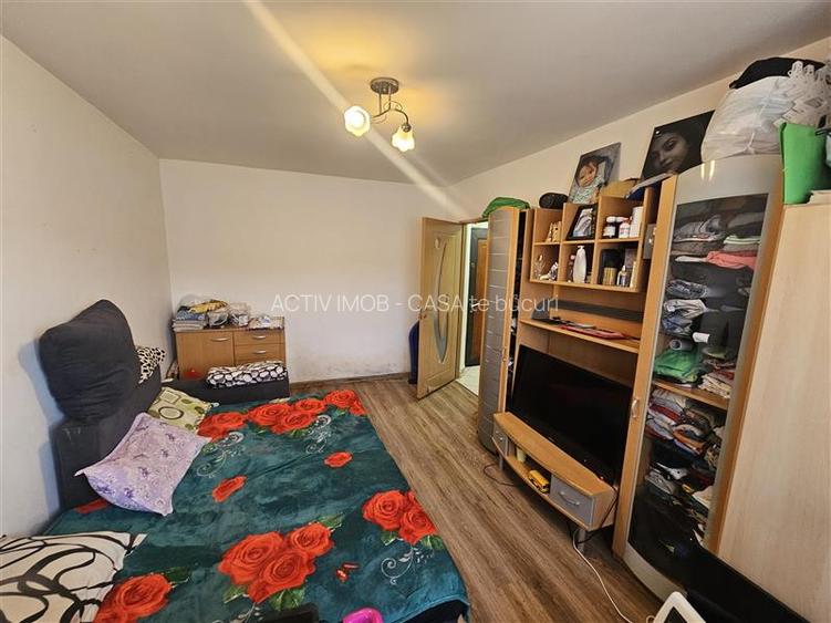 Resita, Garsoniera, Mobilata+Utilata, Calea Caransebesului - 11