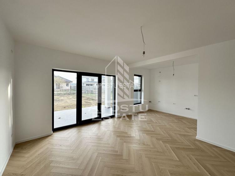 Jumatate de duplex cu 5 camere, finalizat, Dumbravita - 2