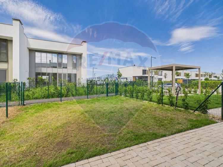 Vila moderna, finisaje premium, 3 camere si curte in Amber Forest - 6