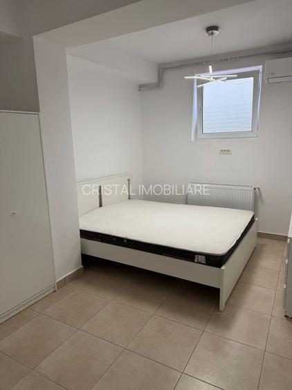 Apartament 3 camere de închiriat Apărătorii Patriei - 4