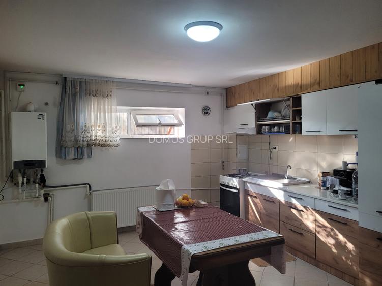 Techirghiol - centru,  vila cu potential turistic D+P+1 - 4