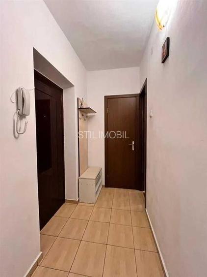 Apartament 1 camera CUG BULEVARD - 299  EURO - 6