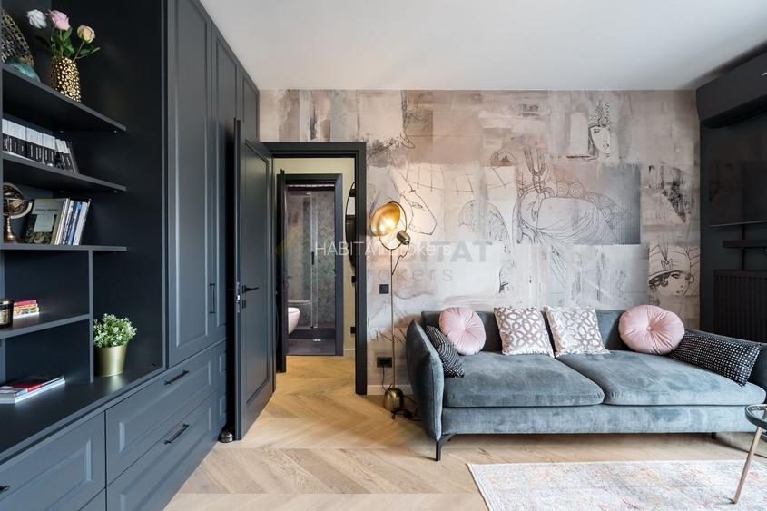 O Vacanță Permanentă în Inima Capitalei, Magheru/Bălcescu - 4