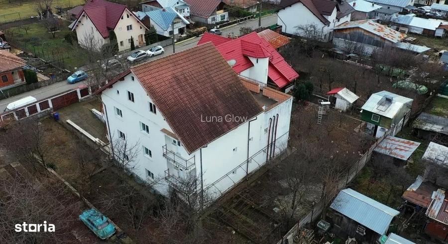 Oportunitate Exclusivă de Investiție în Câmpina Vila 12+ camere 750 mp - 2