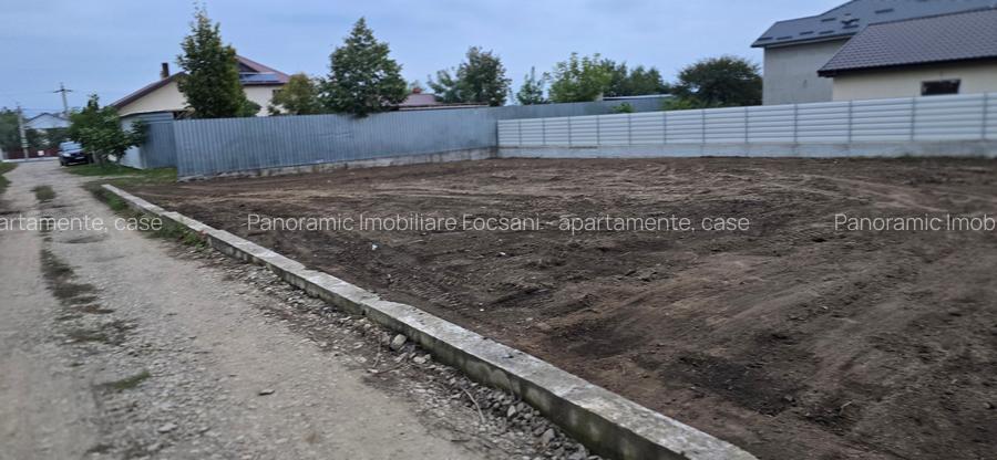 Teren de vanzare 700 mp central Odobesti - 49