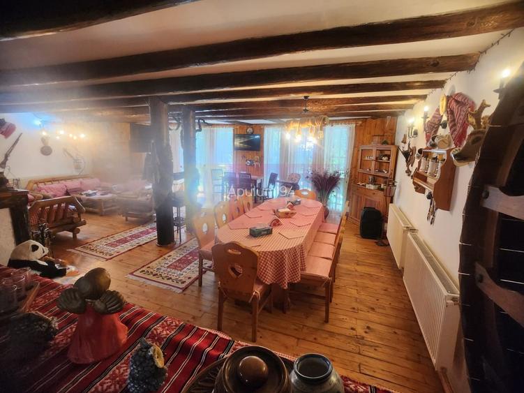 Vila de vacanta de vanzare in Busteni - Zona Zamora - 6