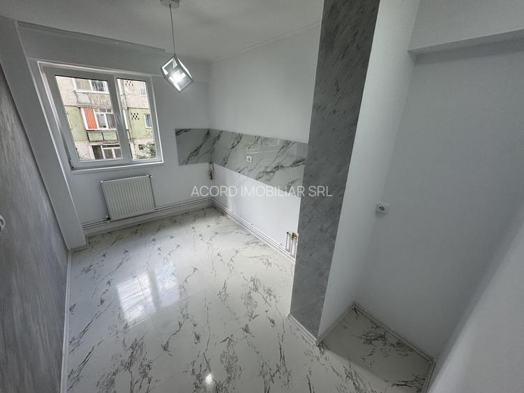 Apartament 2 camere zona Tomis 3 - 4