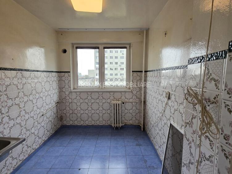 Jean Steriadi, 5 minute metrou 1 Decembrie 1918, bloc reabilitat - 5