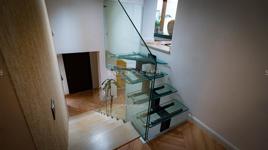 Vila  Dorobanti , Piata Floreasca - 8