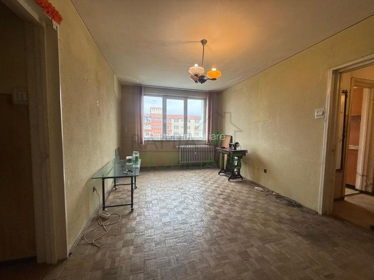 Apartament 2 camere, 51 mp, etaj 7/8 –Gării, luminos, potențial mare de renovare - 3