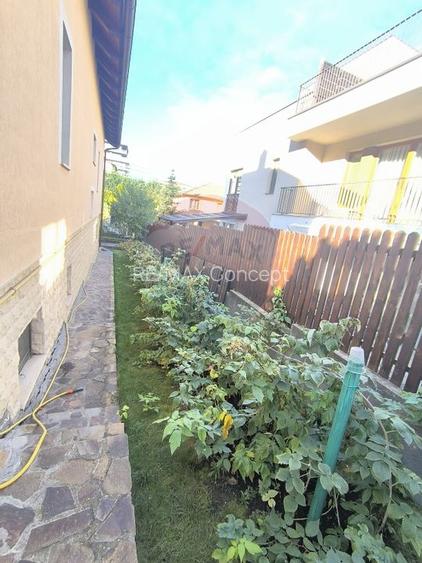 Casă de vanzare - 59