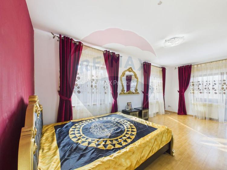 Casă / Vilă Tancabesti 6 camere de inchiriat - 8