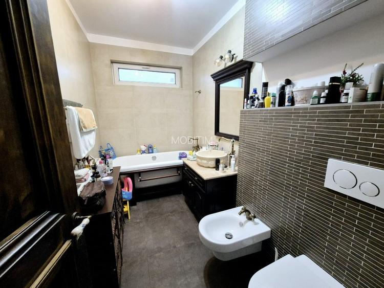 Apartament 4 camere  104 mp  in Mannastur imobil nou - 14