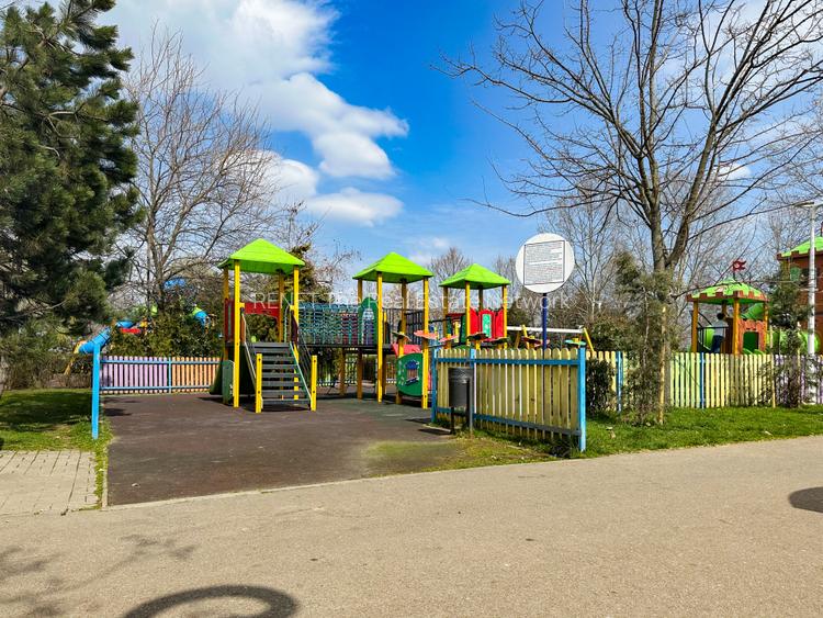 Lângă parc, renovat complet, gata să devină al tău. Totul nou! - 20