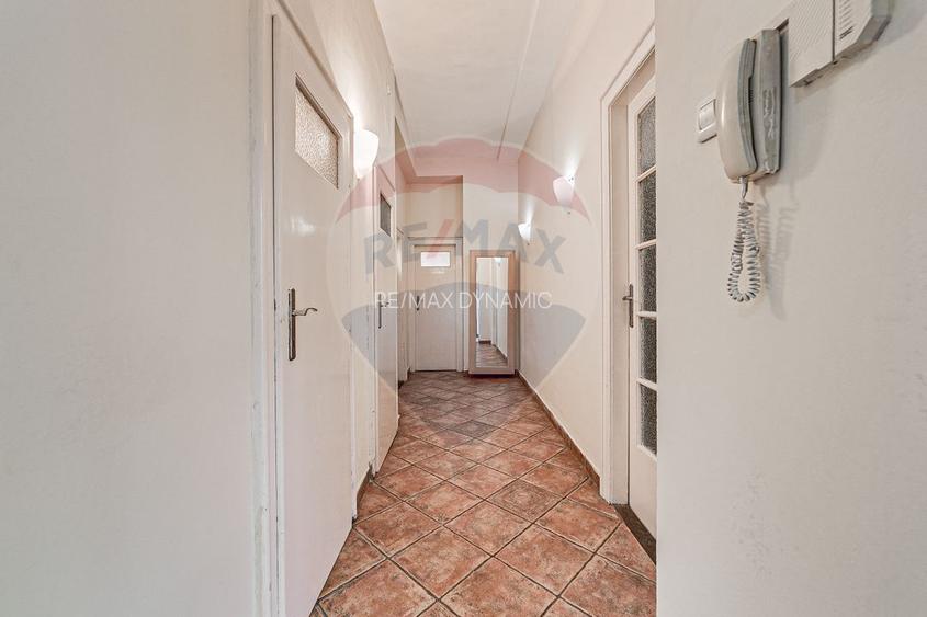 Apartament cu 4 camere de vânzare în zona Ultracentral - 6