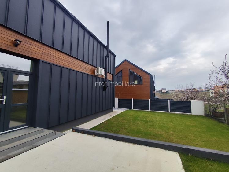 Casa cu etaj 4 cam, 4 bai , 500mp   teren   COD 158124 - 16