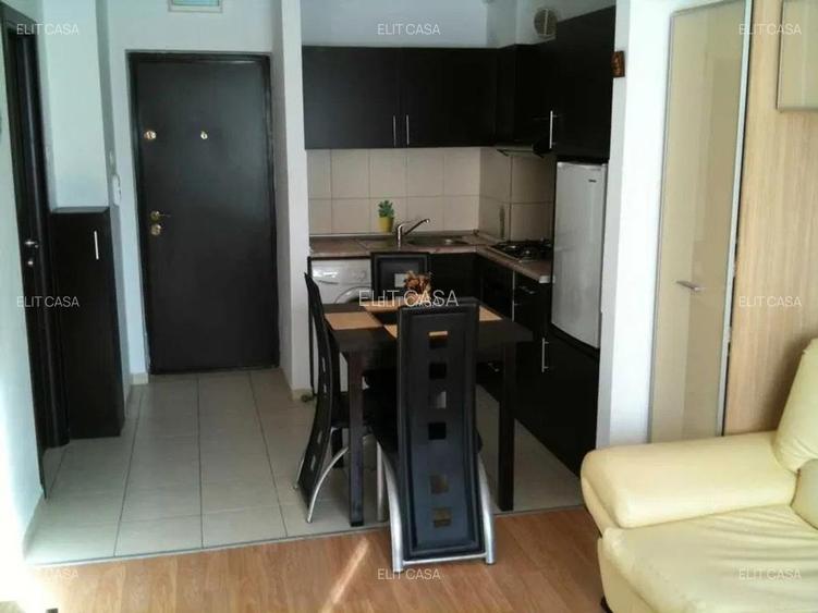 Apartament cu 2 camere, etajul 1/8, zona Tatarasi - 2