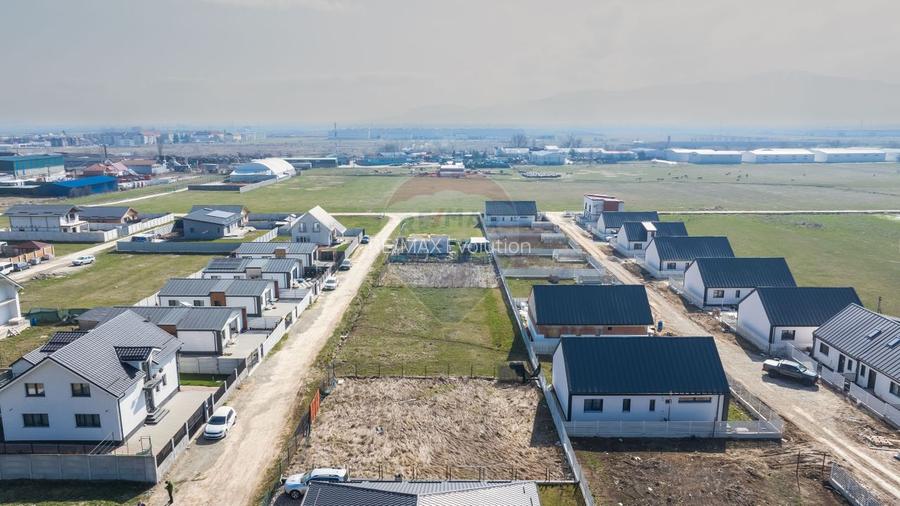 Comision 0% | Teren pentru casa ta, într-o zonă liniștită din Codlea - 3