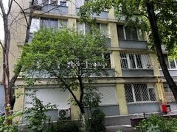 2 CAMERE / Arcul de Triumf - 9