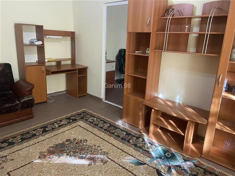 Apartament 2 camere , zona Gara , 50 mp , imbunatatit , mobilat complet - 2