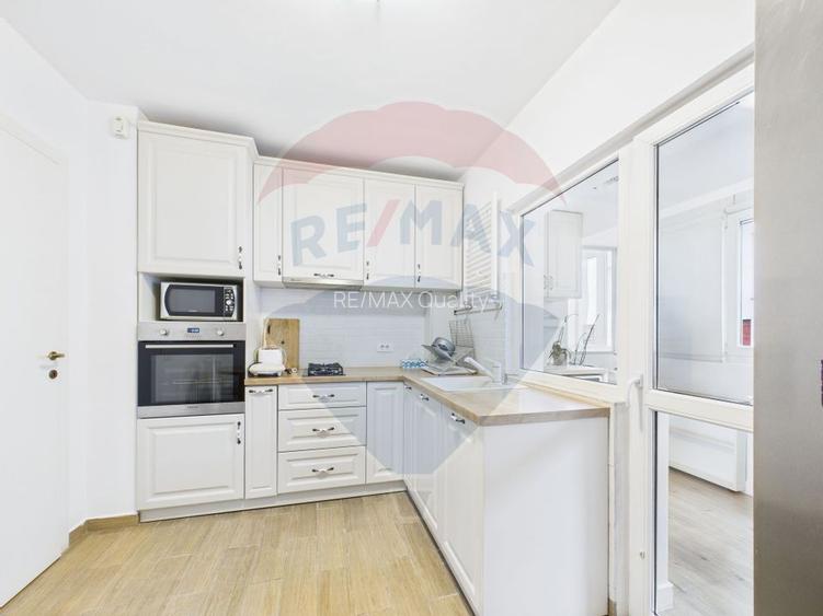 Apartament 3 camere - ultracentral, Piata Romana - 15