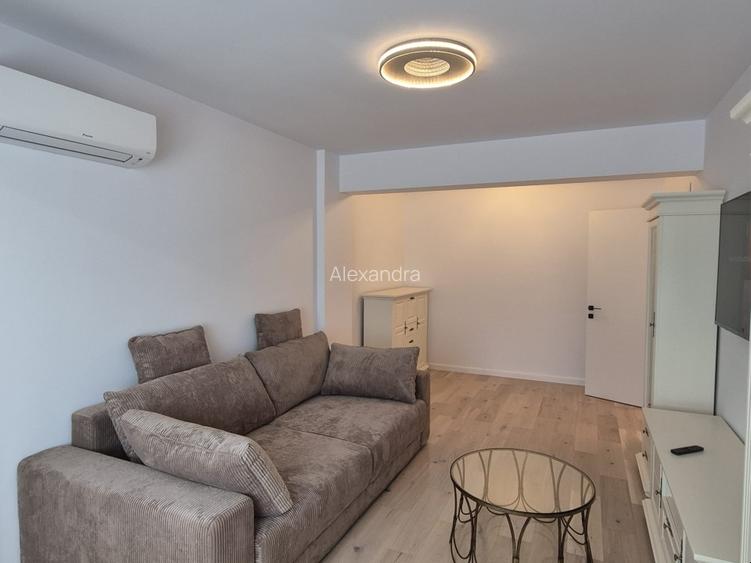 Inchiriez apartament centru - 9