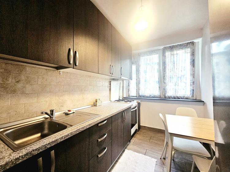 Apartament modern 3 camere de inchiriat - 3