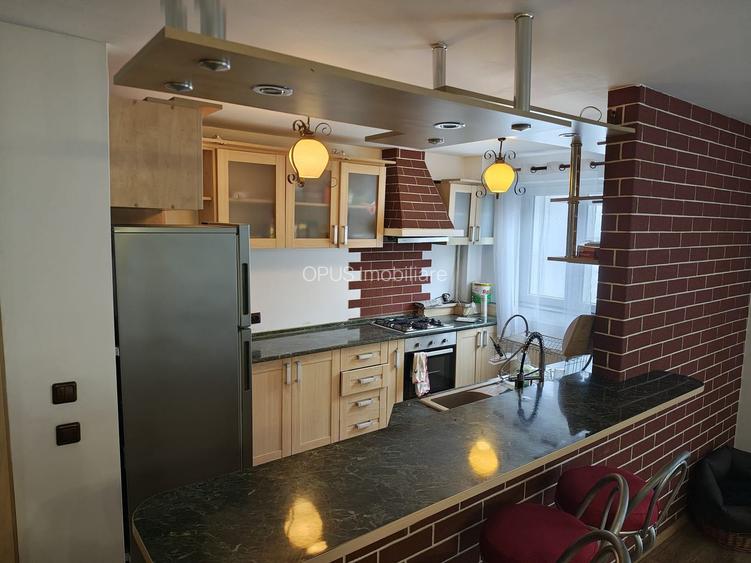 Apartament 3 camere, 90mp, 2 bai, 2 balcoane, Frunzisului - 15