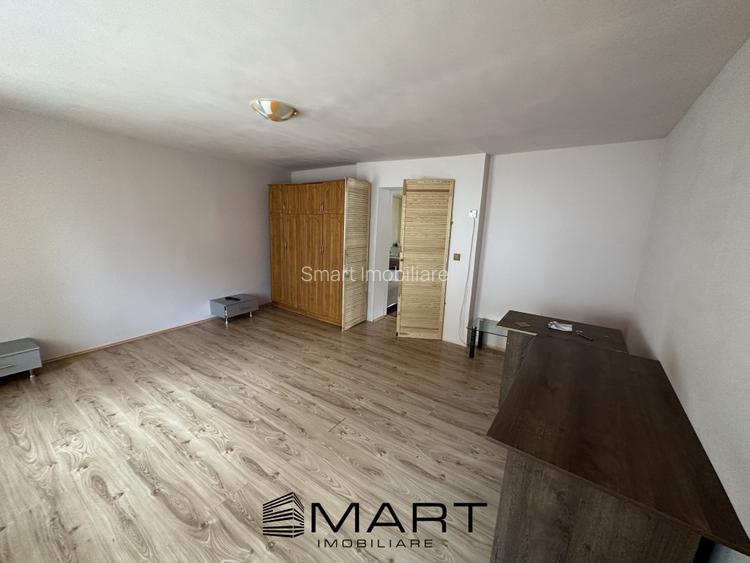 Casa cu 8 camere + 800mp teren Cisnadie zona Centrala - 5