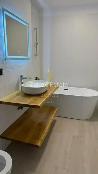 Apartament deosebit cu 3 camere | Lipovei - 16