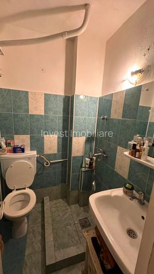 Garsoniera-Podu ros-Liceul Racovita-etaj intermediar - 4