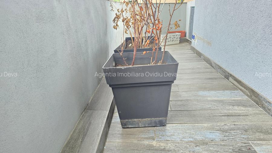 Vand apartament 2 camere decomandat in Deva, Bld. I. Maniu, etaj 3, mobilat - 7