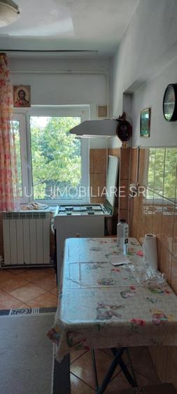Apartament 2 camere etaj 3/4 -Zona Gara - 4