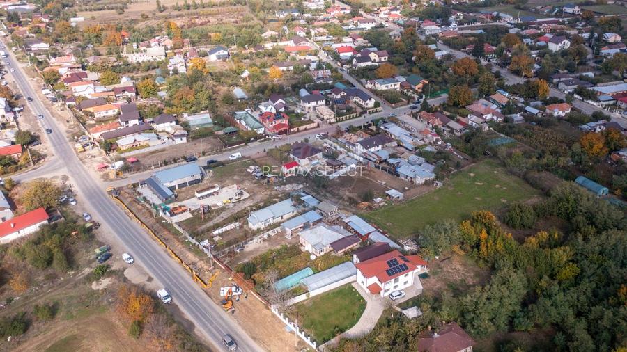 Vanzare casa cu restaurant, terasa si teren intravilan liber - Titu - 11