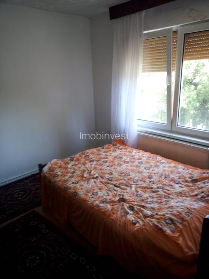 Inchiriez in 7 Noiembrie apt. 4 camere,decomandate,mobilat si utilat - 10