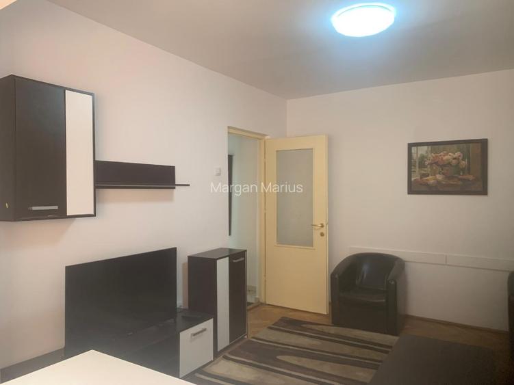 Inchiriez apartament 3 camere et. 1 pe Take Ionescu in bloc anvelopat langa ISHO - 8