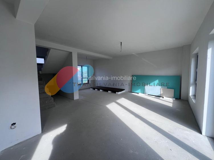 Casa duplex P+E, 4 camere-Dezmir - 3