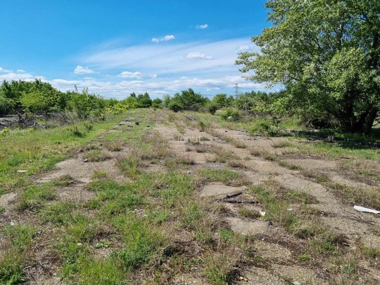 Teren intravilan 5000 mp in Focsani, strada Milcov -Valcele Remat - 2