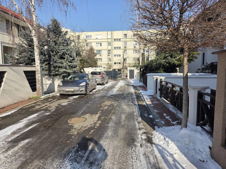 OZANA-AUCHAN TITAN,VILA SUPERBA,P+2,400MP,VECINI VIP, 1.050.000EURO - 23