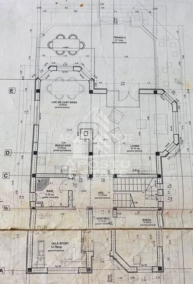Casa individuala cu 8 camere si terase, teren generos, COMISION 0 - 7