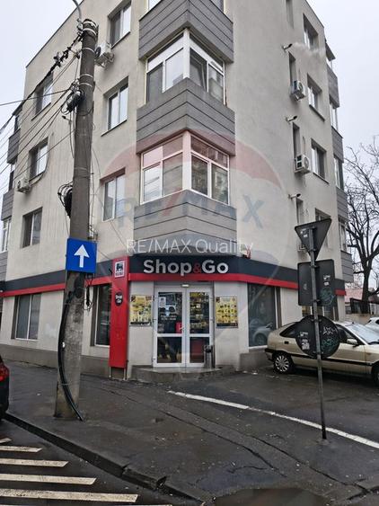 4 camere de vanzare in Rahova, la sosea, langa piata, renovat decent - 19