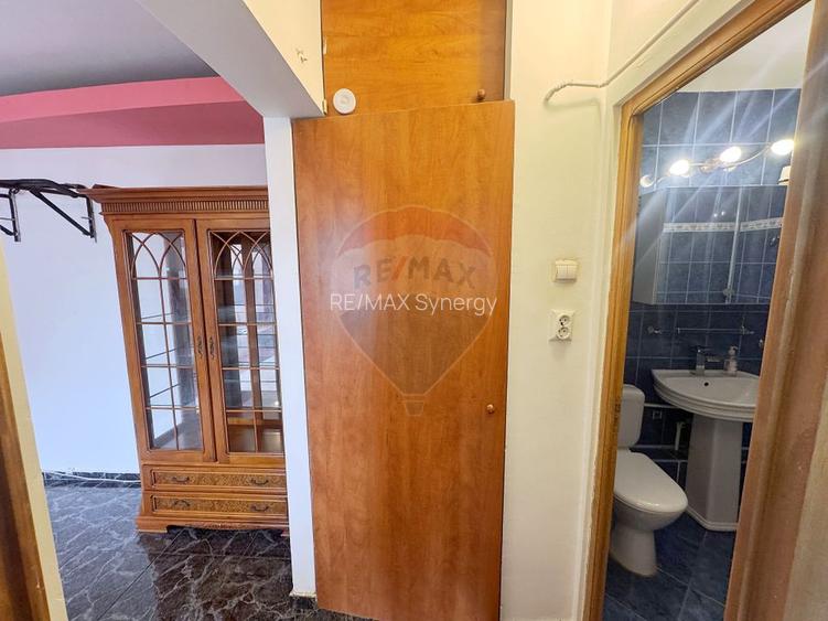 Apartament cu 4 camere de închiriat în zona Berceni - 20